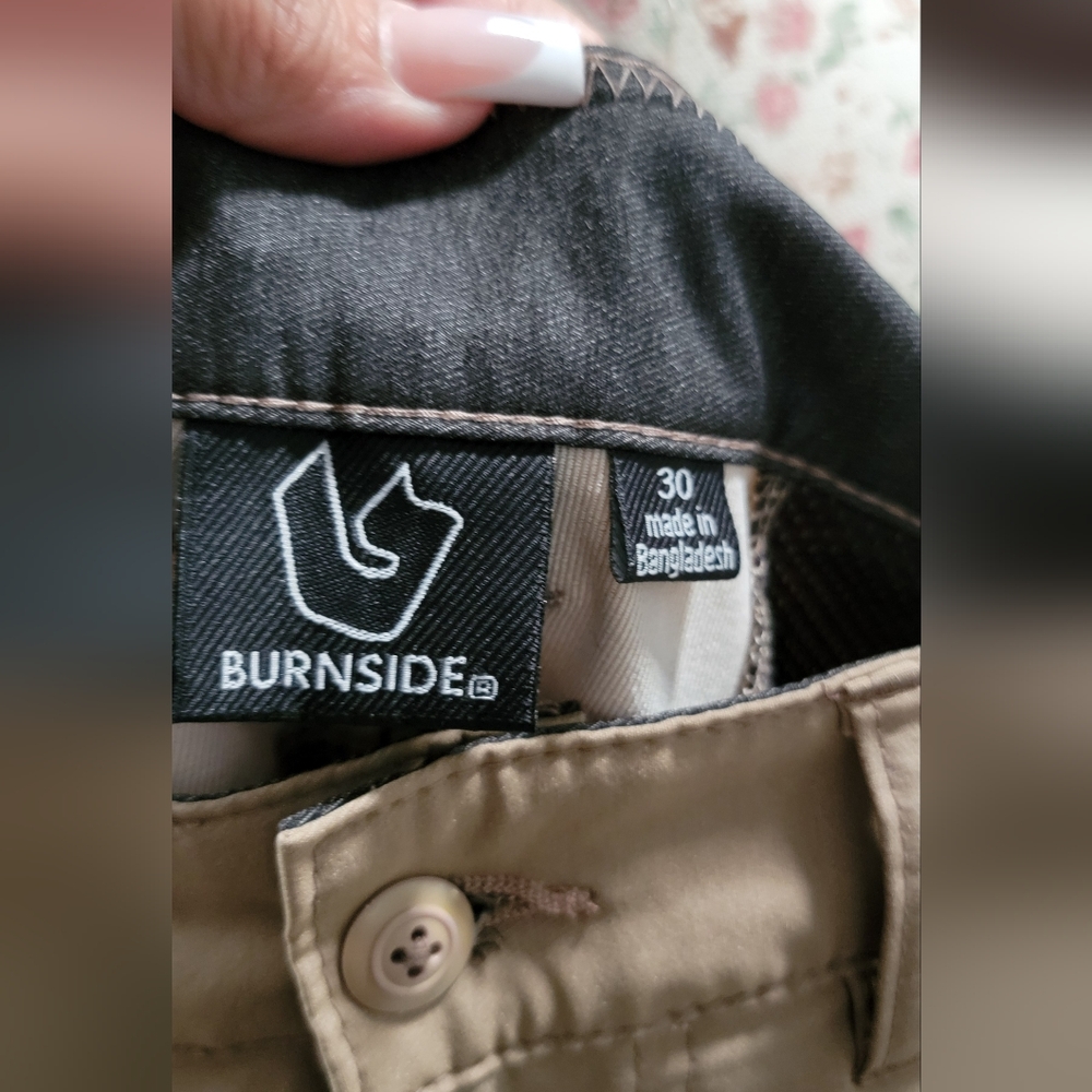 Burnside Men's Classic Tan Flat Front Shorts - Picture 4 of 5